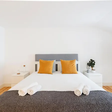 Quarto em Acomodações Particulares Comfortable In A Shared In The Center Of