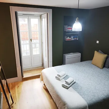 Quarto em Acomodações Particulares Comfortable In A Shared In The Center Of